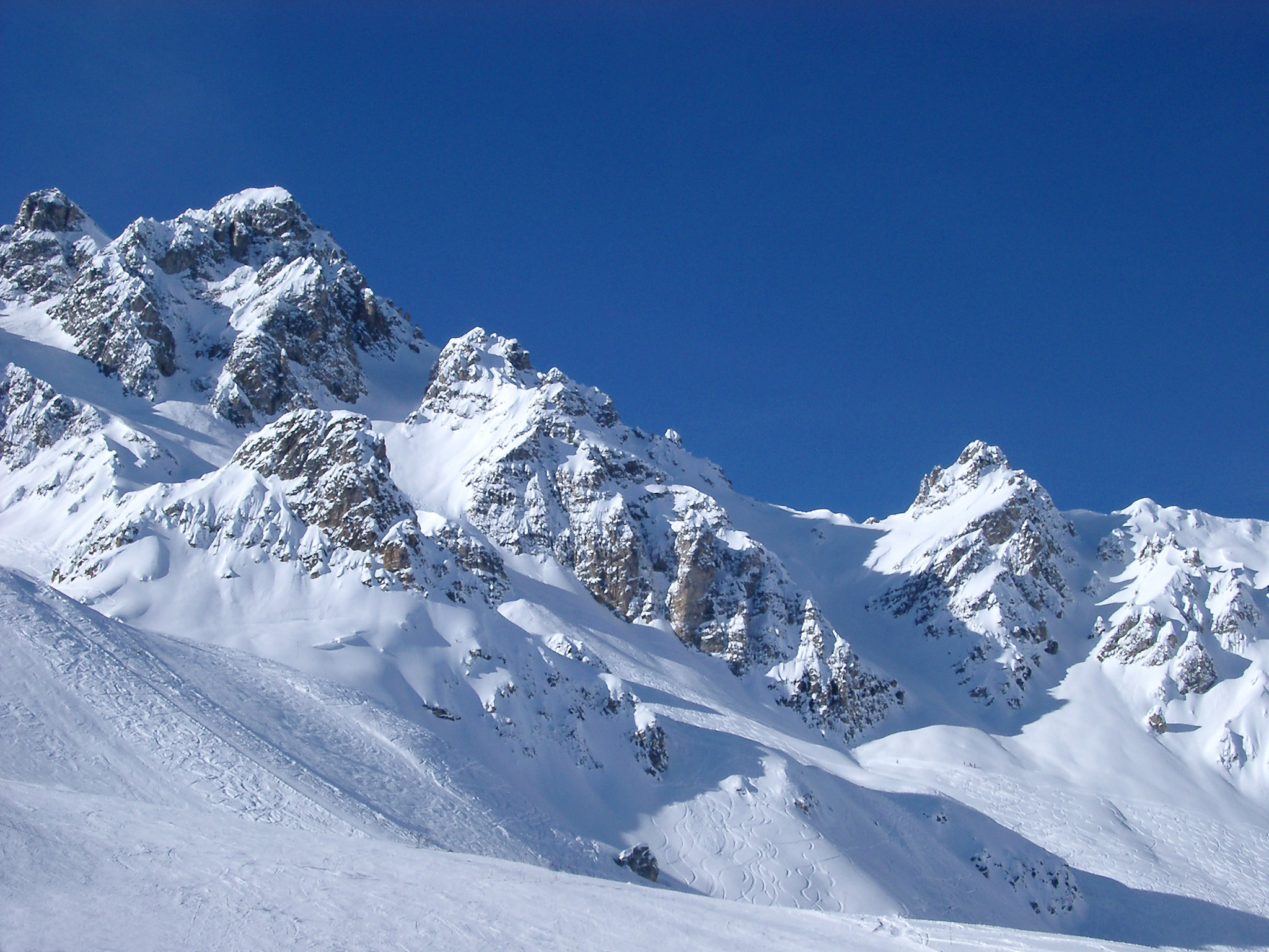 雪山.jpg